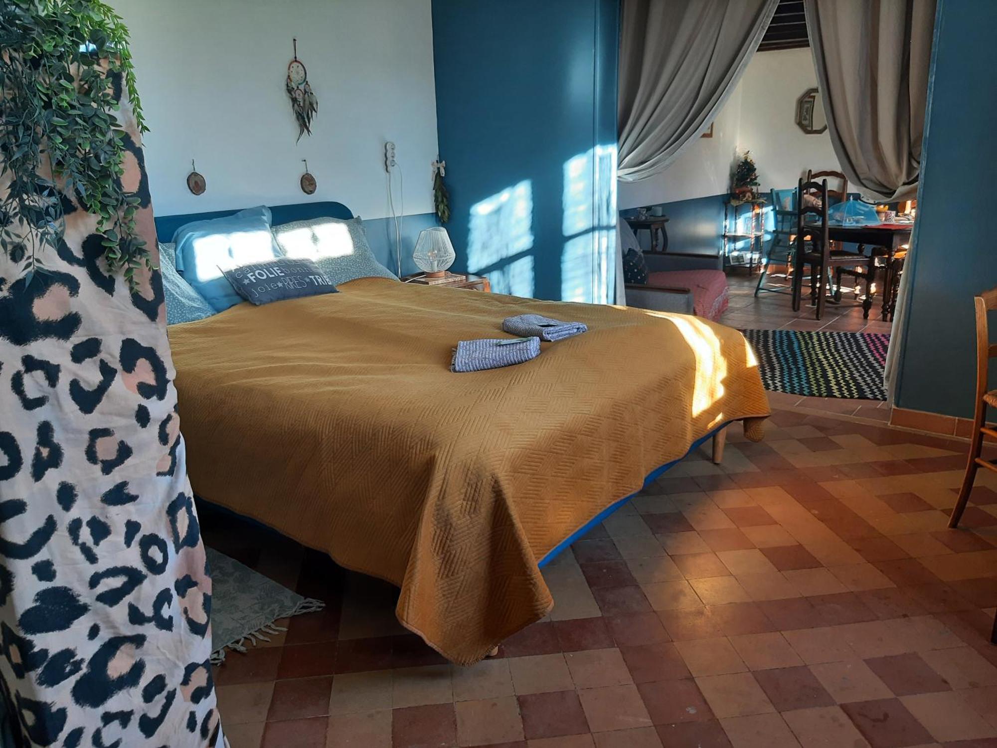 Notre Village Papillon Bed&Breakfast Neret Luaran gambar